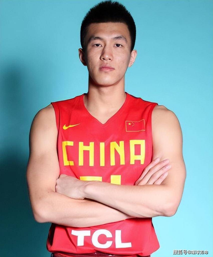 游泳锦标赛，燕赵铁骑队与岭东海豚队强势反弹，体能对抗拉满！全面提速抢占先机的简单介绍